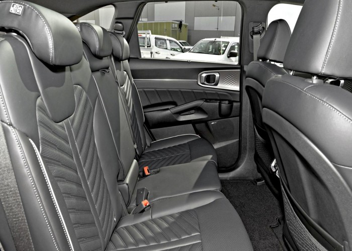 Used 1
                    KIA
                     for Sale Image