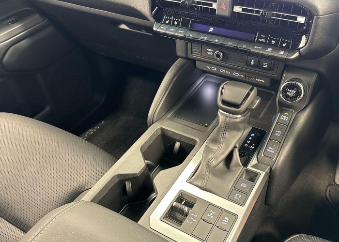 Used 1
                    TOYOTA
                     for Sale Image