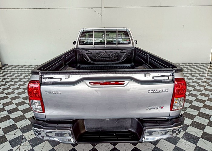 Used 6
                    TOYOTA
                     for Sale Image