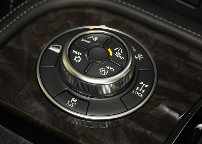 Used 1
                    NISSAN
                     for Sale Image