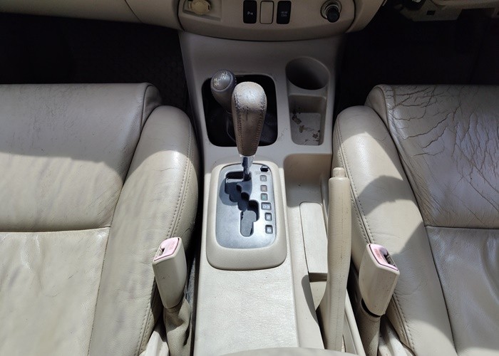 Used 5
                    TOYOTA
                     for Sale Image