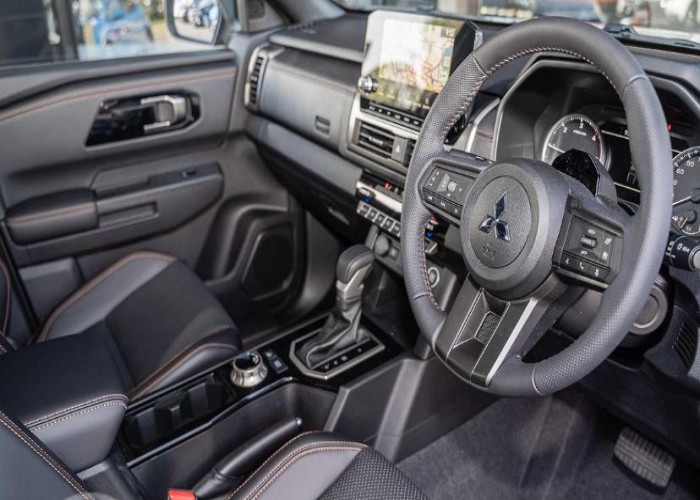 Used 1
                    MITSUBISHI
                     for Sale Image